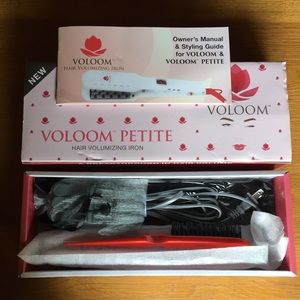 New in Box Voloom Petite Hair Volumizer